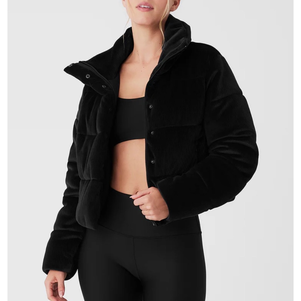 Alo Ribbed Velour Gold Rush Puffer